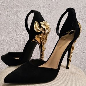 Beautiful heels!!!